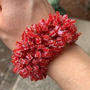 🌷3 for$25🌷Handmade, US OS, Red Beaded Caterpillar Bracelet